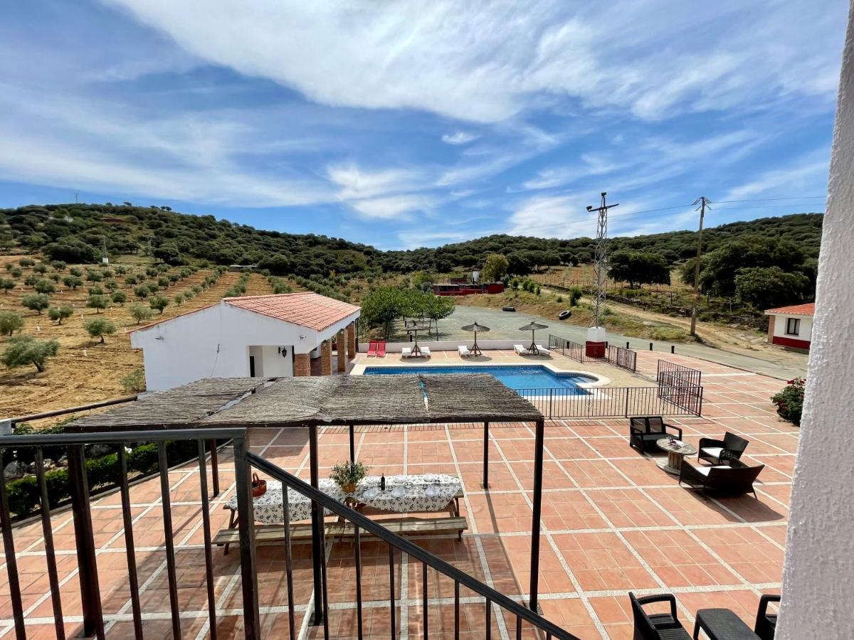 Penzion Santa Marta Complejo Rural Con Pista De Padel Archidona Exteriér fotografie